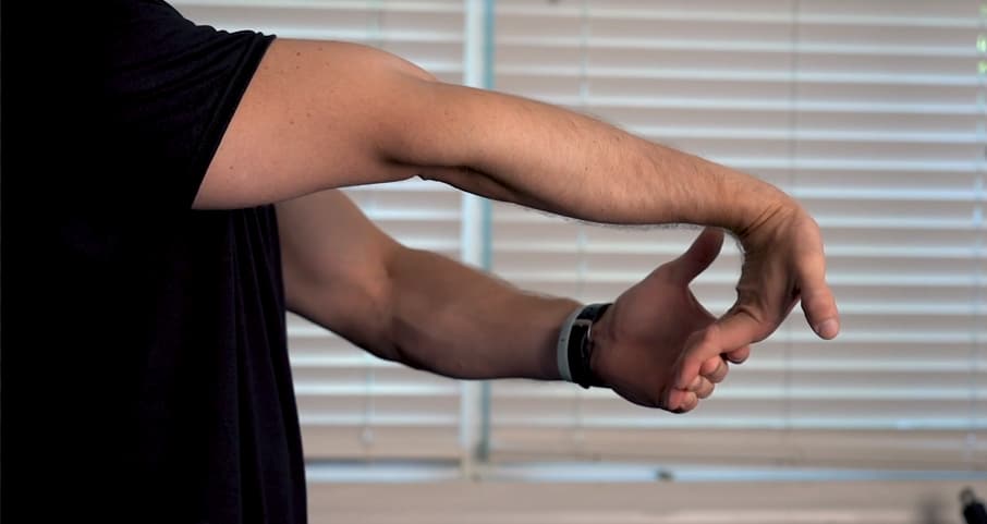 wrist flexor stretch