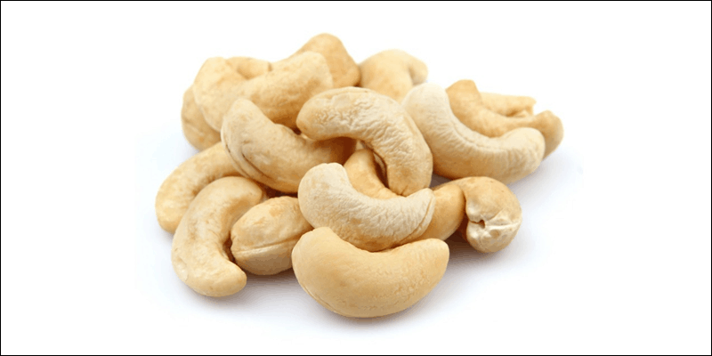 Healthy gamer snacks: cashews